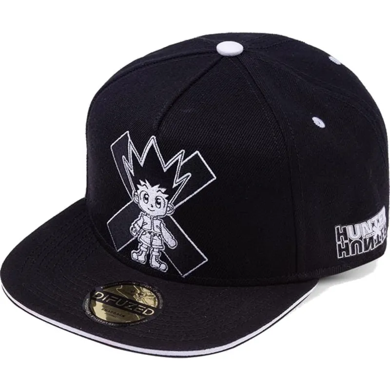lippikset-kaareva-musta-snapback-difuzed