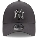 lippikset-kaareva-harmaa-saadettava-nauha-9forty-camo-infill-new-york-yankees-mlb-new-era