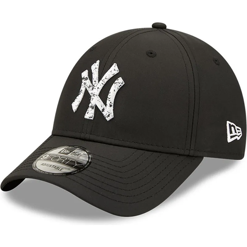 lippikset-kaareva-musta-saadettava-nauha-9forty-sports-clip-new-york-yankees-mlb-new-era