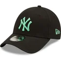 lippikset-kaareva-musta-saadettava-nauha-9forty-league-essential-new-york-yankees-mlb-new-era