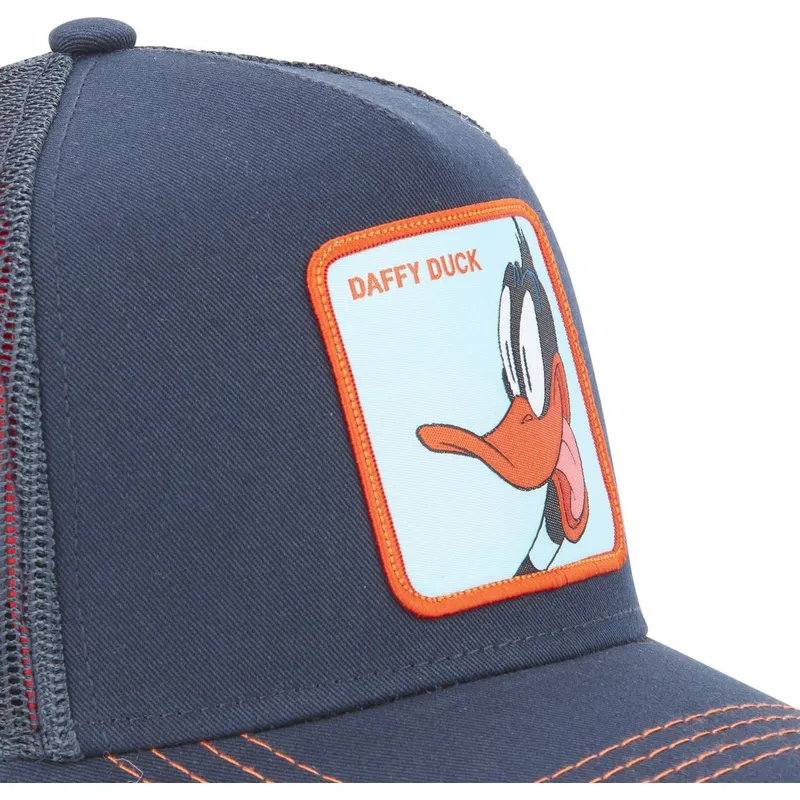 lippikset-kaareva-rekka-laivastonsininen-snapback-loo5-daf2-tupu-ankka-looney-tunes-capslab