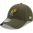 lippikset-kaareva-vihrea-saadettava-nauha-9forty-character-sports-piolin-looney-tunes-new-era