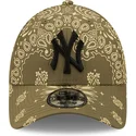 lippikset-kaareva-vihrea-saadettava-nauha-9forty-paisley-print-new-york-yankees-mlb-new-era