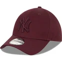 lippikset-kaareva-punainen-snapback-9forty-league-essential-new-york-yankees-mlb-new-era