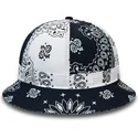 amparit-laivastonsininen-paisley-explorer-new-era