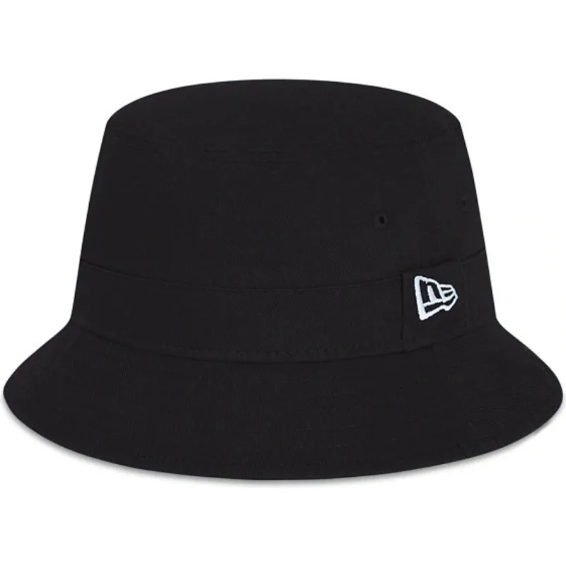 amparit-musta-essential-new-era