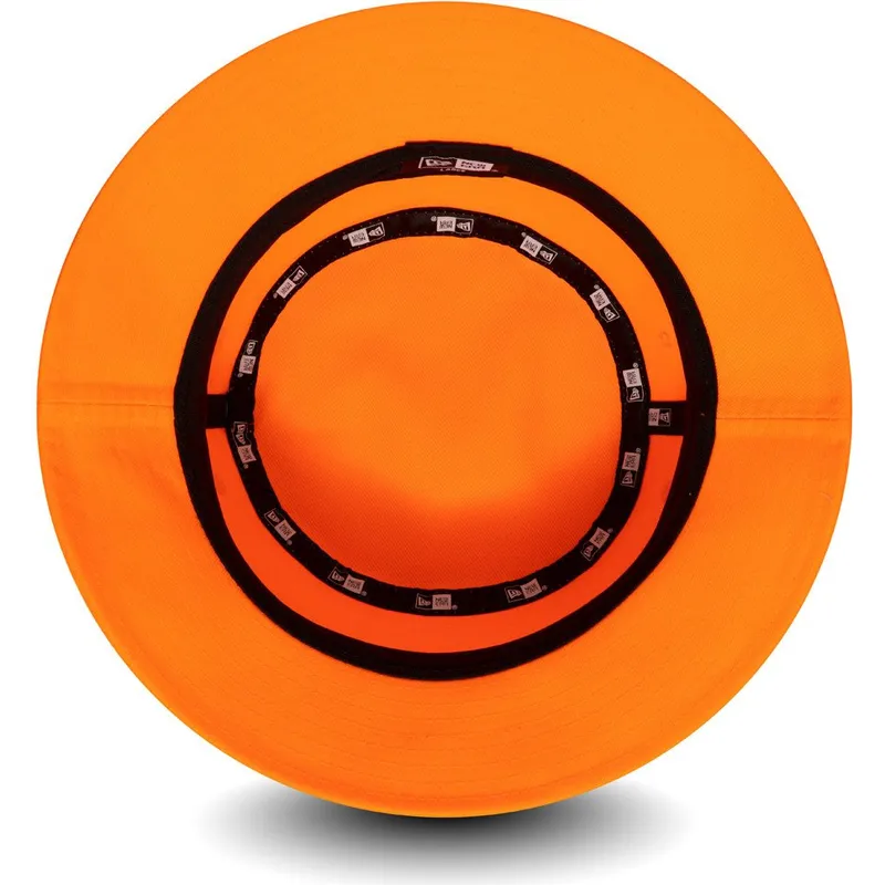 amparit-oranssi-essential-tapered-new-era