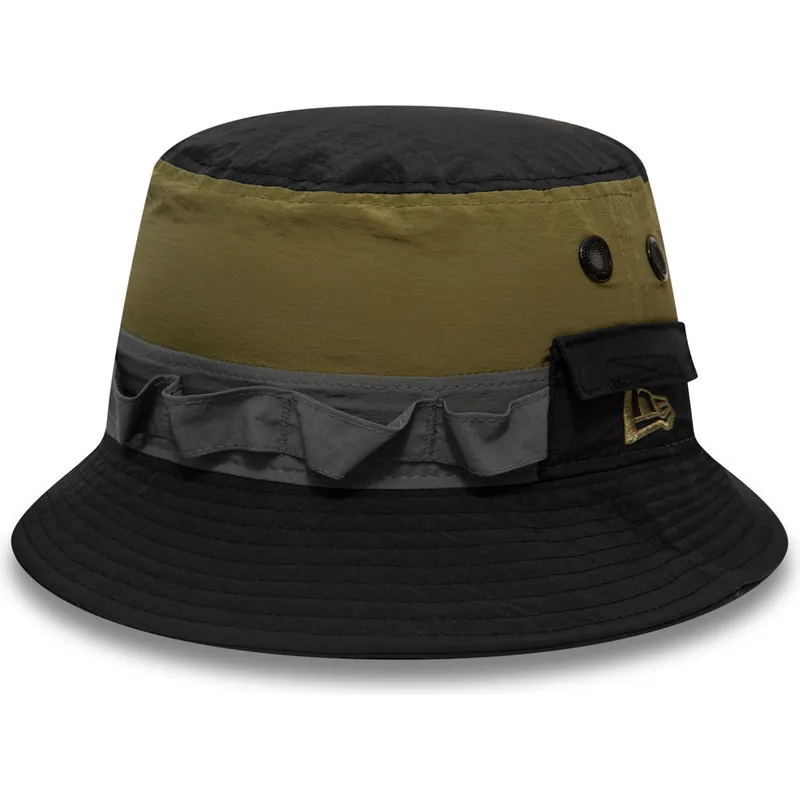 amparit-musta-panelled-adventure-new-era