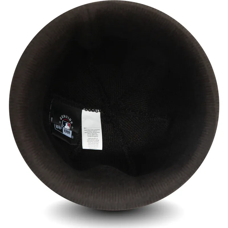 lakit-musta-league-essential-cuff-new-york-yankees-mlb-new-era
