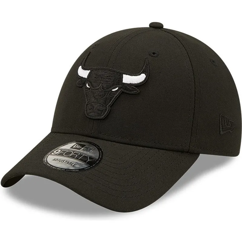 lippikset-kaareva-musta-snapback-9forty-black-base-chicago-bulls-nba-new-era