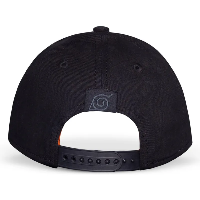 lippikset-kaareva-musta-snapback-difuzed