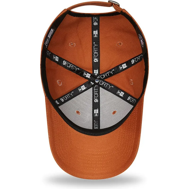 lippikset-kaareva-ruskea-saadettava-nauha-9forty-league-essential-boston-red-sox-mlb-new-era