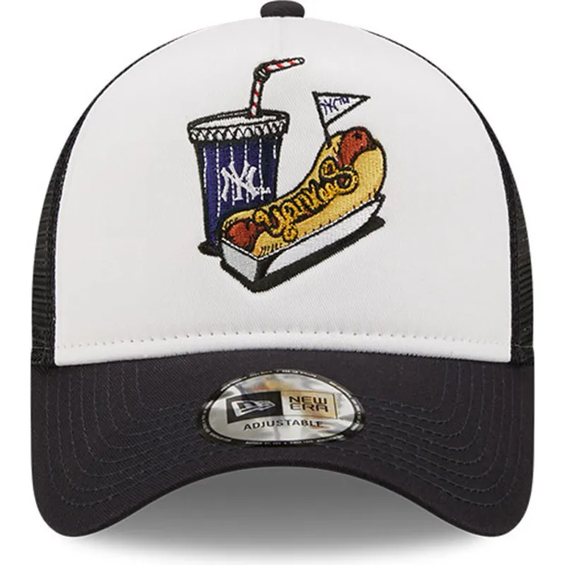 lippikset-kaareva-rekka-valkoinen-snapback-a-frame-stadium-food-hot-dog-new-york-yankees-mlb-new-era lippikset-kaareva-rekka-valkoinen-snapback-a-frame-stadium-food-hot-dog-new-york-yankees-mlb-new-era