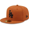 lippikset-littea-ruskea-istuva-59fifty-league-essential-los-angeles-dodgers-mlb-new-era