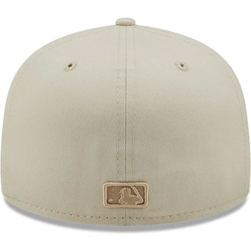 lippikset-littea-harmaa-istuva-59fifty-league-essential-new-york-yankees-mlb-new-era