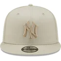 lippikset-littea-harmaa-snapback-9fifty-league-essential-new-york-yankees-mlb-new-era
