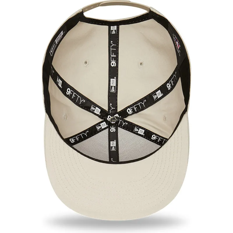 lippikset-littea-harmaa-snapback-9fifty-league-essential-new-york-yankees-mlb-new-era