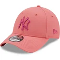 lippikset-kaareva-vaaleanpunainen-saadettava-nauha-9forty-league-essential-new-york-yankees-mlb-new-era