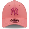 lippikset-kaareva-vaaleanpunainen-saadettava-nauha-9forty-league-essential-new-york-yankees-mlb-new-era