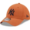 lippikset-kaareva-ruskea-istuva-39thirty-league-essential-new-york-yankees-mlb-new-era