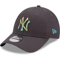 lippikset-kaareva-harmaa-saadettava-nauha-9forty-camo-infill-new-york-yankees-mlb-new-era