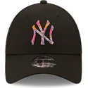 lippikset-kaareva-musta-saadettava-nauha-9forty-camo-infill-new-york-yankees-mlb-new-era