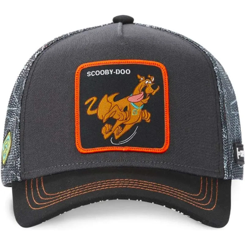 lippikset-kaareva-rekka-musta-snapback-stu-scooby-doo-capslab