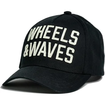 lippikset-kaareva-musta-snapback-classic-ww22-wheels-and-waves