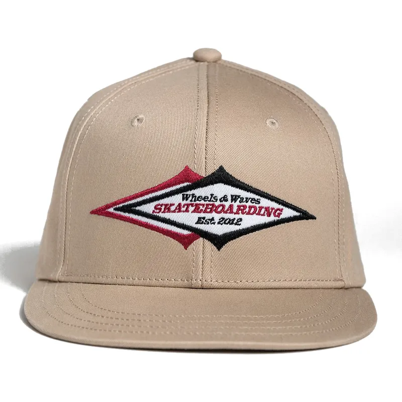 lippikset-littea-beige-snapback-skateboarding-ww24-wheels-and-waves