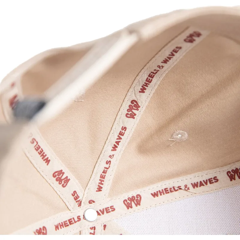 lippikset-littea-beige-snapback-skateboarding-ww24-wheels-and-waves