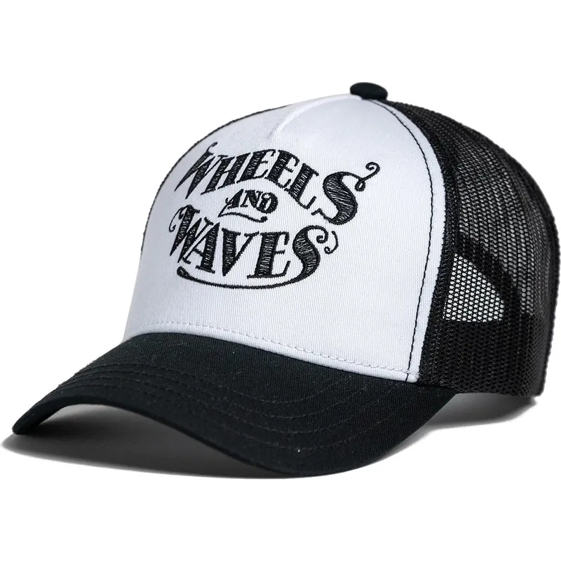 lippikset-kaareva-rekka-musta-snapback-nuts-bw-ww26-wheels-and-waves