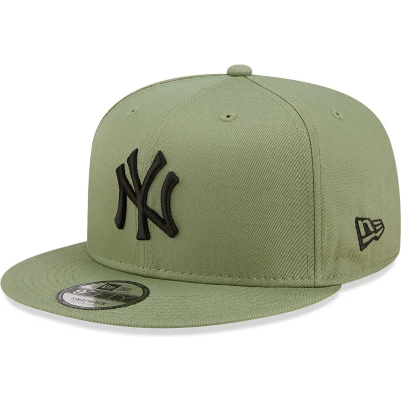 lippikset-littea-vihrea-snapback-9fifty-league-essential-new-york-yankees-mlb-new-era