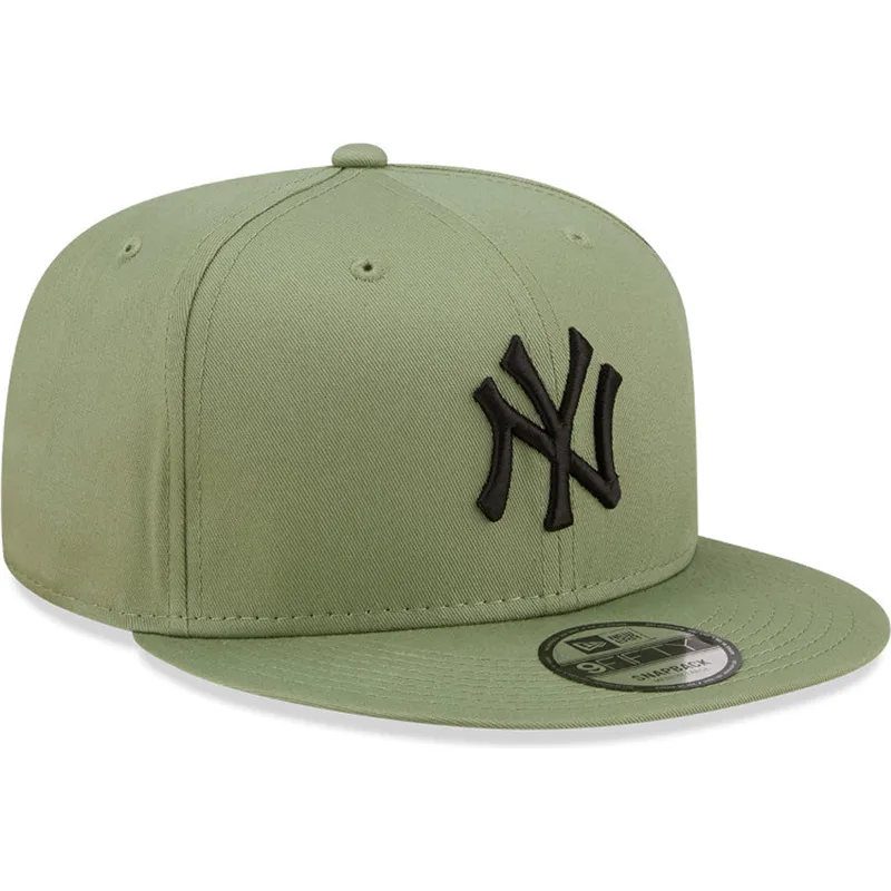 lippikset-littea-vihrea-snapback-9fifty-league-essential-new-york-yankees-mlb-new-era