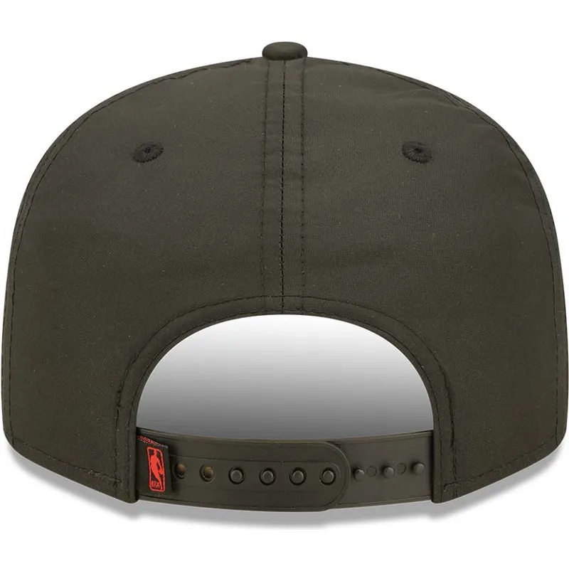 lippikset-littea-musta-snapback-9fifty-neon-pack-chicago-bulls-nba-new-era