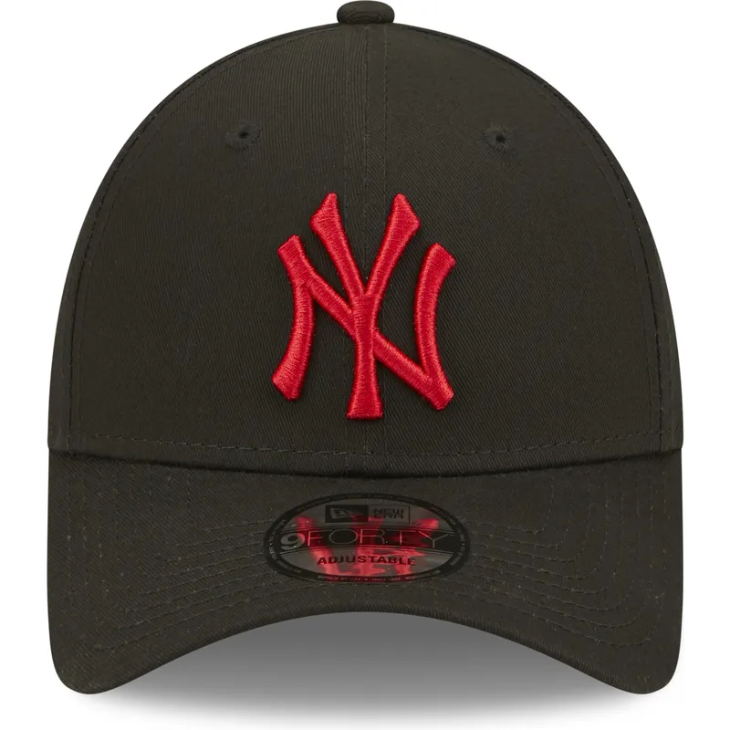 lippikset-kaareva-musta-saadettava-nauha-9forty-league-essential-new-york-yankees-mlb-new-era