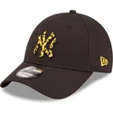 lippikset-kaareva-musta-saadettava-nauha-9forty-seasonal-infill-new-york-yankees-mlb-new-era