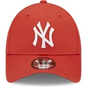lippikset-kaareva-punainen-saadettava-nauha-9forty-league-essential-new-york-yankees-mlb-new-era