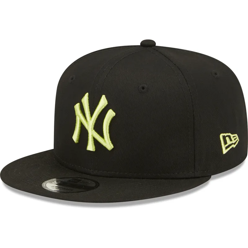 lippikset-littea-musta-snapback-9fifty-league-essential-new-york-yankees-mlb-new-era