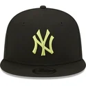 lippikset-littea-musta-snapback-9fifty-league-essential-new-york-yankees-mlb-new-era