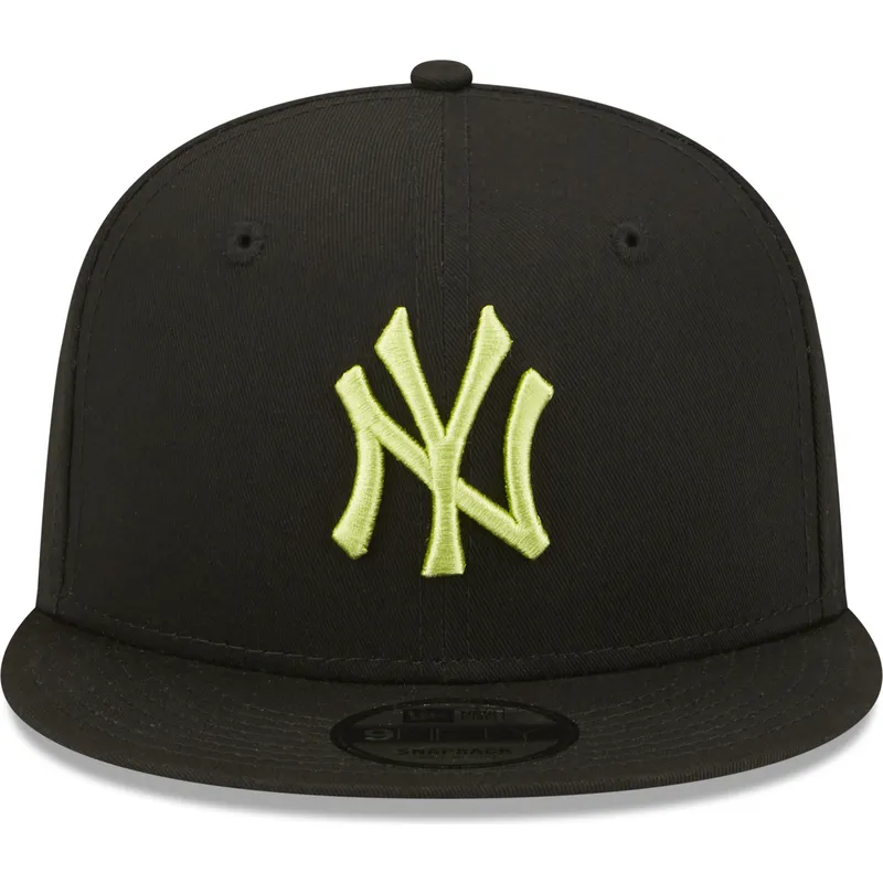 lippikset-littea-musta-snapback-9fifty-league-essential-new-york-yankees-mlb-new-era