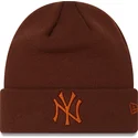 lakit-ruskea-league-essential-cuff-new-york-yankees-mlb-new-era