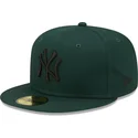 lippikset-littea-vihrea-istuva-59fifty-league-essential-new-york-yankees-mlb-new-era