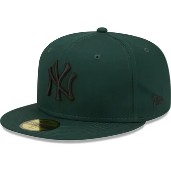 lippikset-littea-vihrea-istuva-59fifty-league-essential-new-york-yankees-mlb-new-era