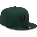 lippikset-littea-vihrea-istuva-59fifty-league-essential-new-york-yankees-mlb-new-era