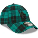 lippikset-kaareva-vihrea-saadettava-nauha-9forty-plaid-los-angeles-dodgers-mlb-new-era