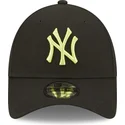 lippikset-kaareva-musta-saadettava-nauha-9forty-league-essential-new-york-yankees-mlb-new-era