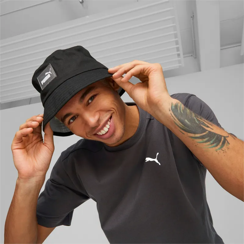 amparit-musta-core-puma