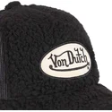 lippikset-kaareva-rekka-musta-snapback-fur1-von-dutch