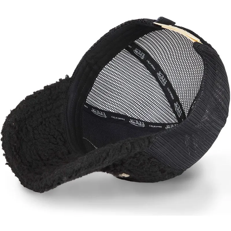 lippikset-kaareva-rekka-musta-snapback-fur1-von-dutch