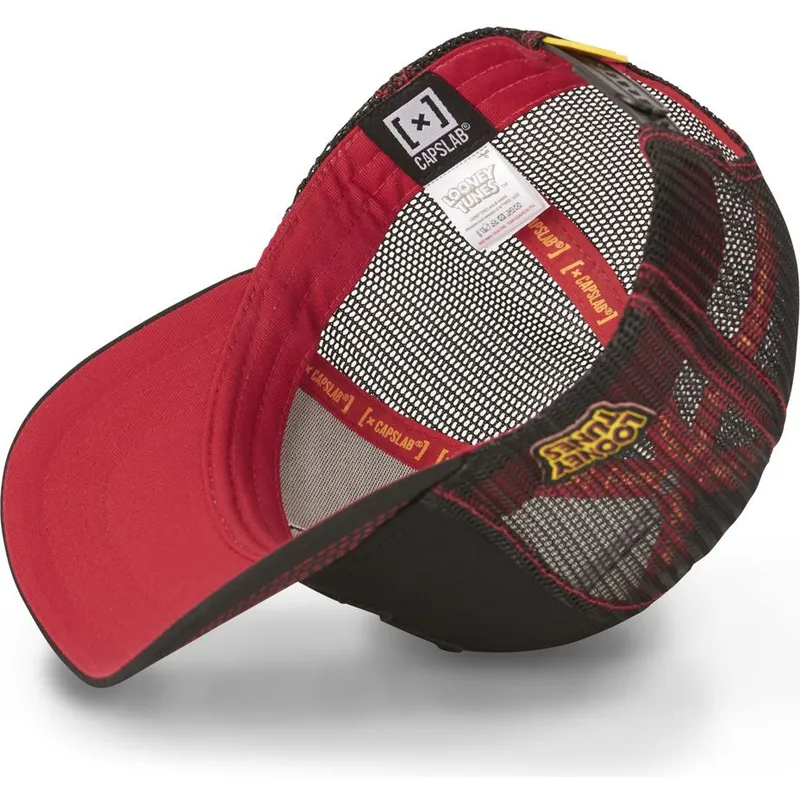 lippikset-kaareva-rekka-musta-snapback-lo1-bugs-bunny-ja-akku-ankka-looney-tunes-capslab lippikset-kaareva-rekka-musta-snapback-lo1-bugs-bunny-ja-akku-ankka-looney-tunes-capslab
